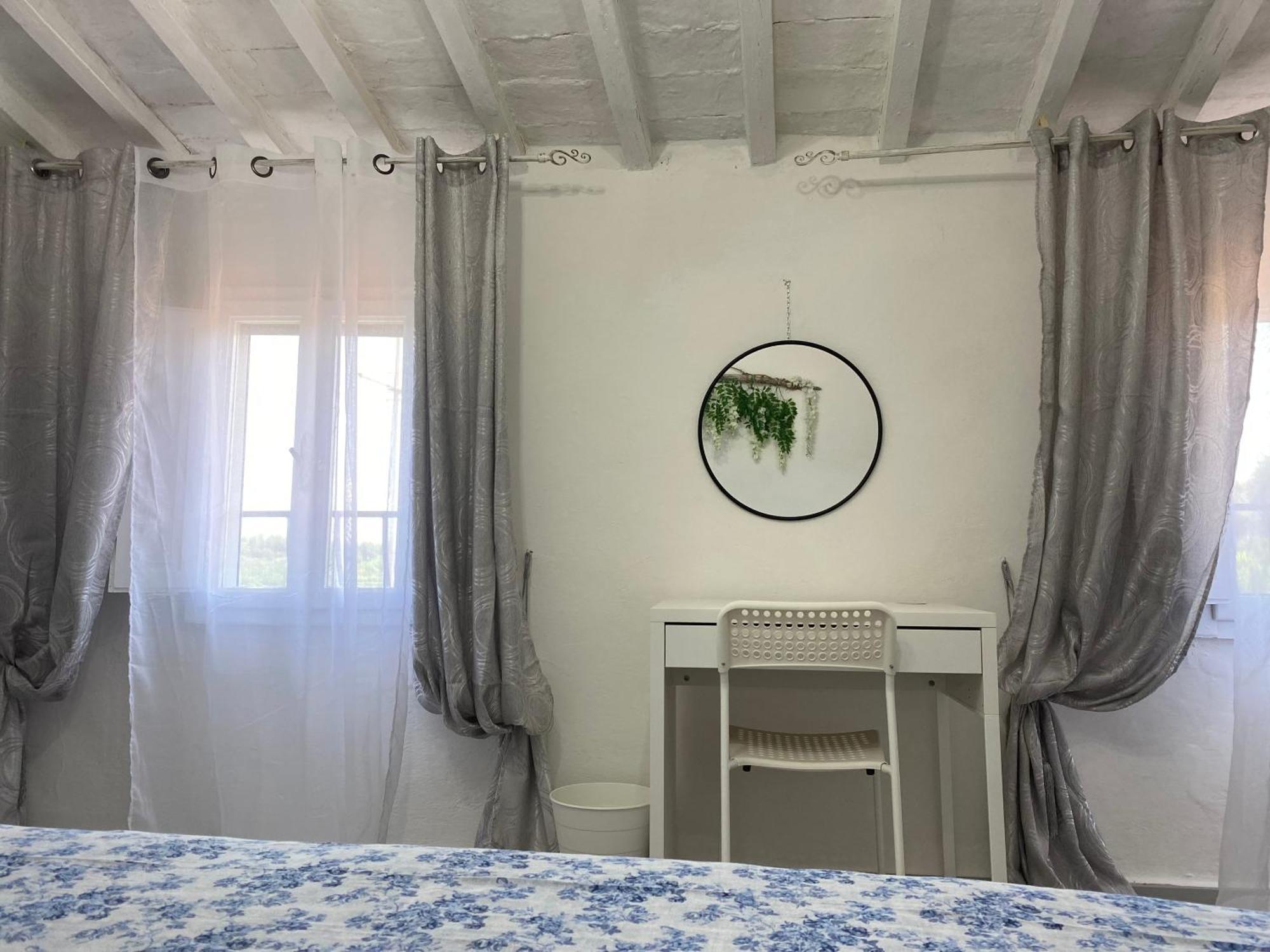 La Petite Maison Usigliano Eksteriør bilde