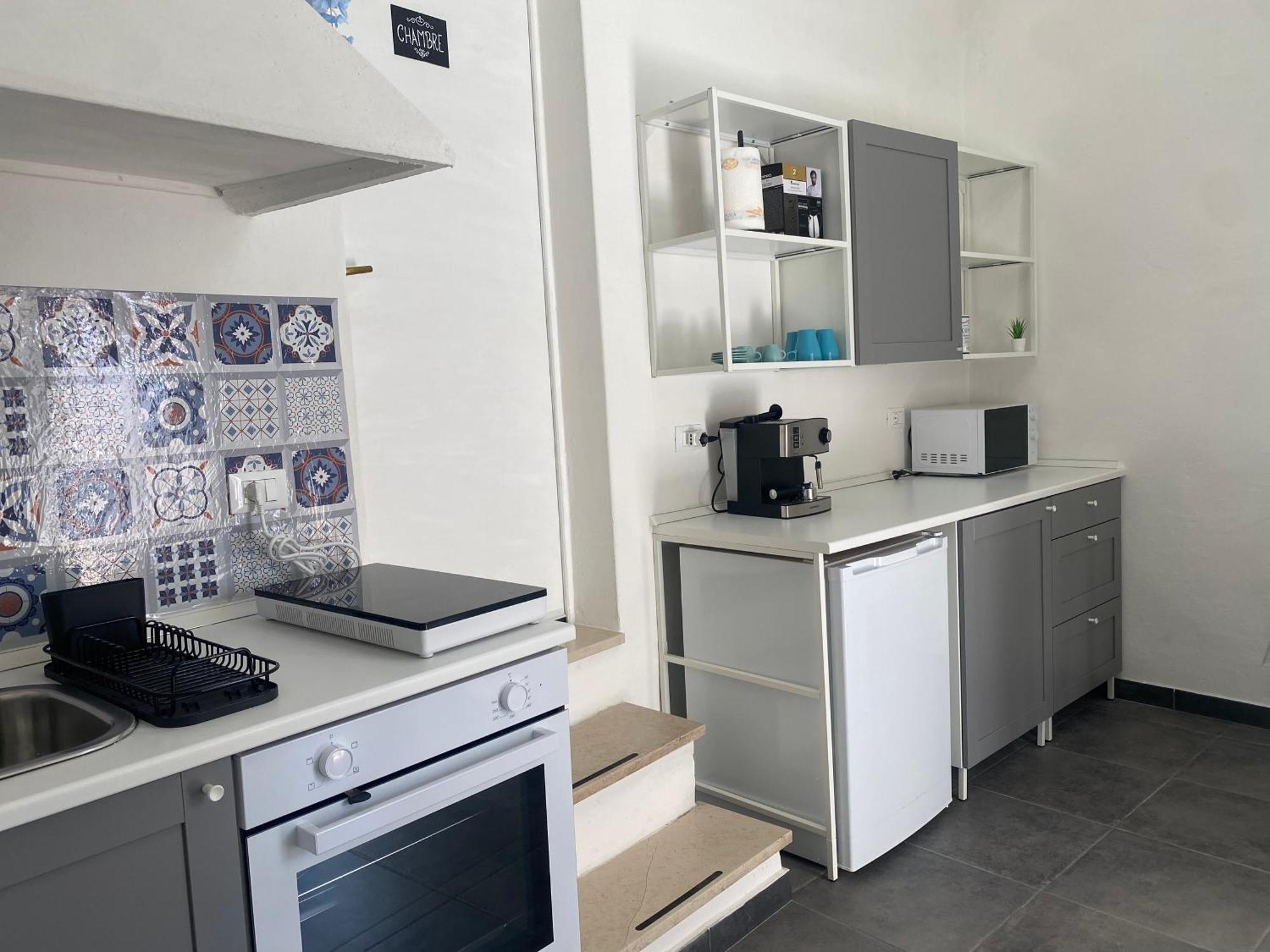 La Petite Maison Usigliano Eksteriør bilde